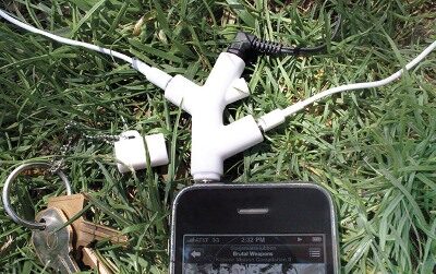 music-branch-headphone-splitter Branch Headphone Splitter