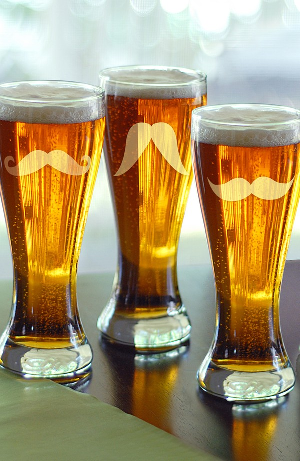 CS-Mustache-Pilsner-Glass-Set