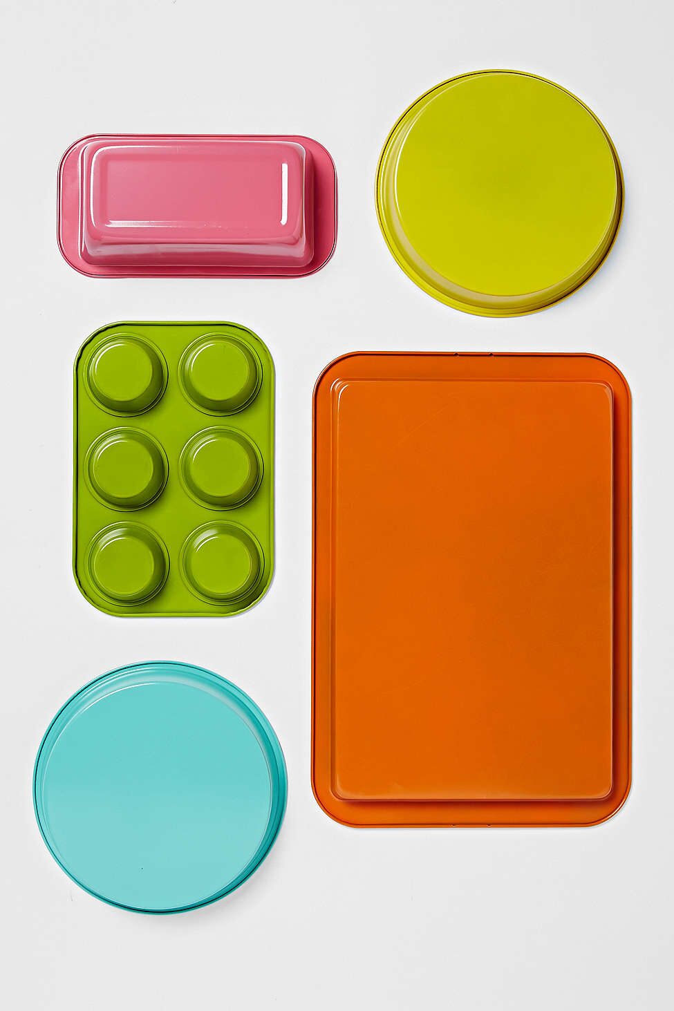 BAKE-colorful-bakeware