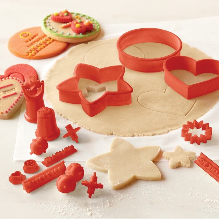 BAKER-diy-cookie-cutters