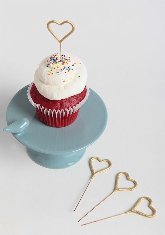 DECO-Heart-Sparklers-Cupcake-Topper