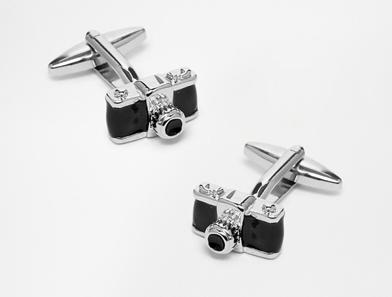 asos-mvg-camera-cufflinks