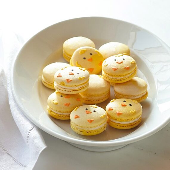 ec-easter-chick-macarons